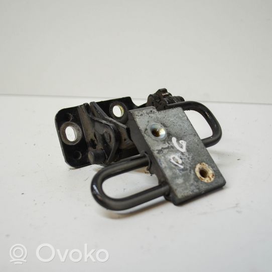 Seat Exeo (3R) Takaoven yläsarana 8E0833412E