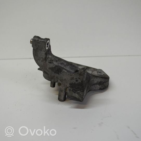 Ford Kuga II Support pompe injection à carburant C005042SE