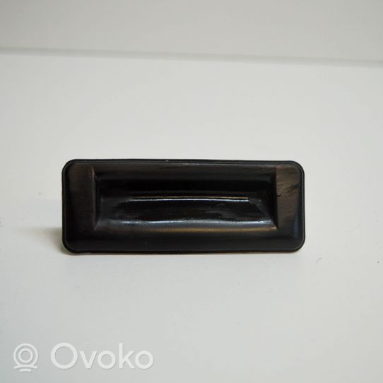Skoda Superb B6 (3T) Przycisk otwierania klapy bagażnika 