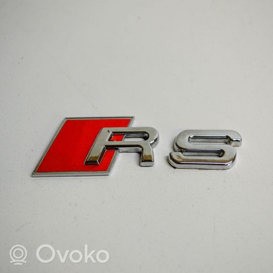 Audi A4 S4 B8 8K Valmistajan merkki/logo/tunnus 