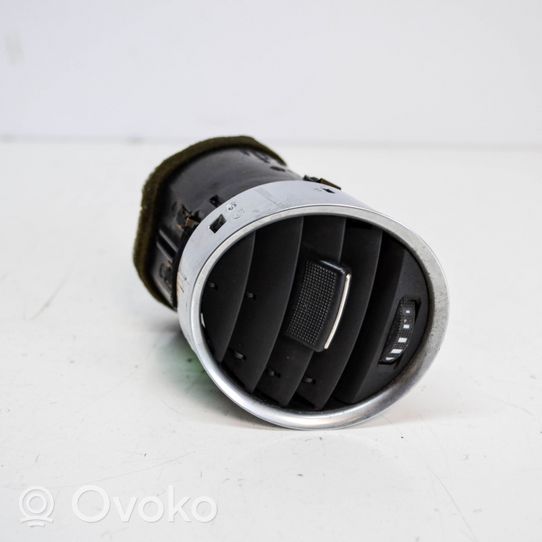 Audi A4 S4 B6 8E 8H Lango oro grotelės 8H0820902D