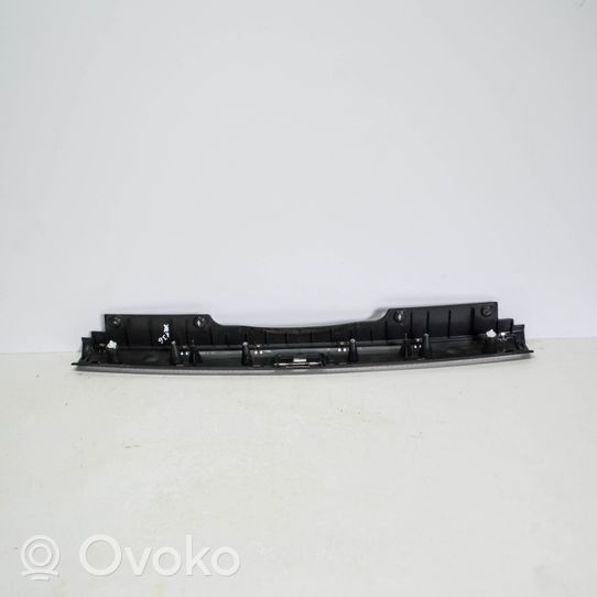 Audi A4 S4 B7 8E 8H Rivestimento di protezione sottoporta del bagagliaio/baule 8E9864483C