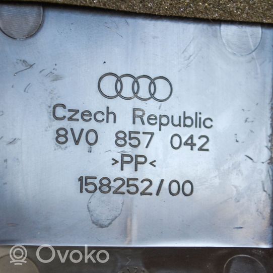 Audi A3 S3 8V Dysze / Kratki nawiewu deski rozdzielczej 8V08192038V0857042
