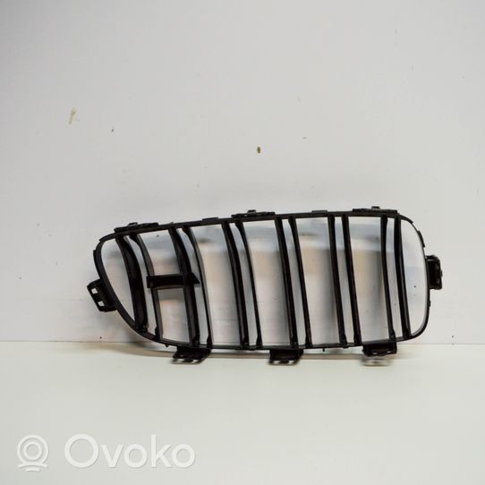 BMW 3 F30 F35 F31 Grille de calandre avant 8068581