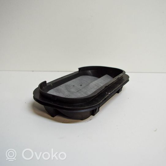 Audi A3 S3 8V Ventilācijas režģis 6R0819465A