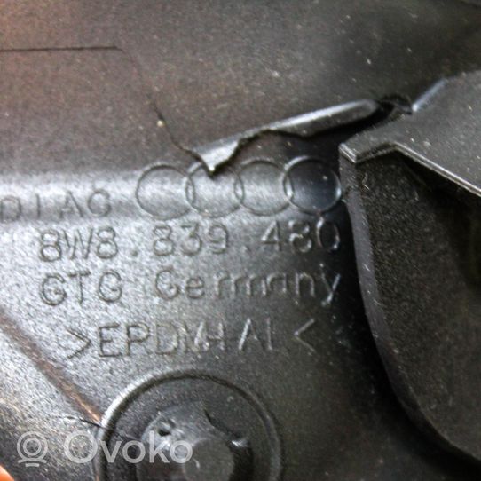 Audi A5 Joint d'étanchéité en caoutchouc pour porte arrière 8W8839480