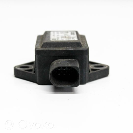 Volkswagen Phaeton Acceleration sensor 8E0907637A