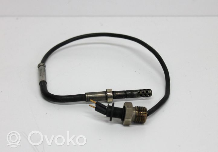 Volkswagen Touareg I Sensore temperatura dell’olio 059906088A