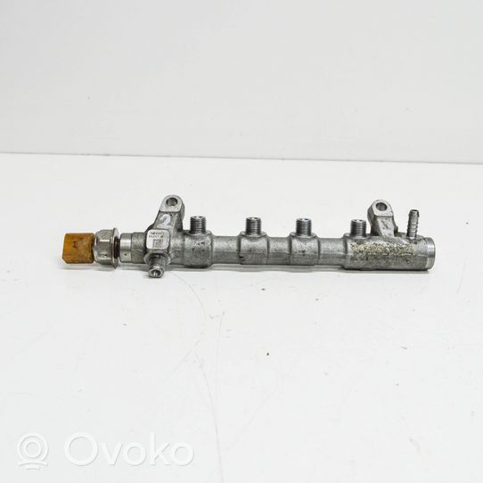 Volkswagen Tiguan Tuyau de conduite principale de carburant 03L130089J2