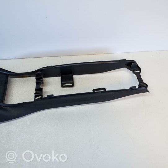 Volkswagen Polo Center console 