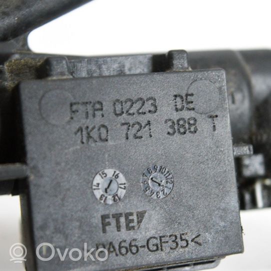 Volkswagen Jetta VI Cilindro secondario della frizione 1K0721388T