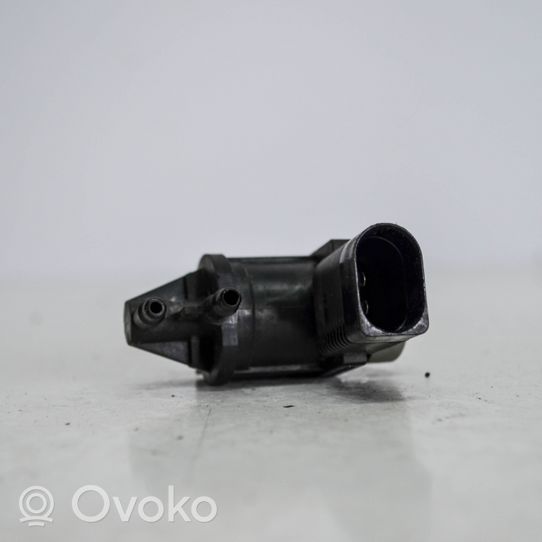 Volkswagen Golf IV Valve de freinage 1J0906283C