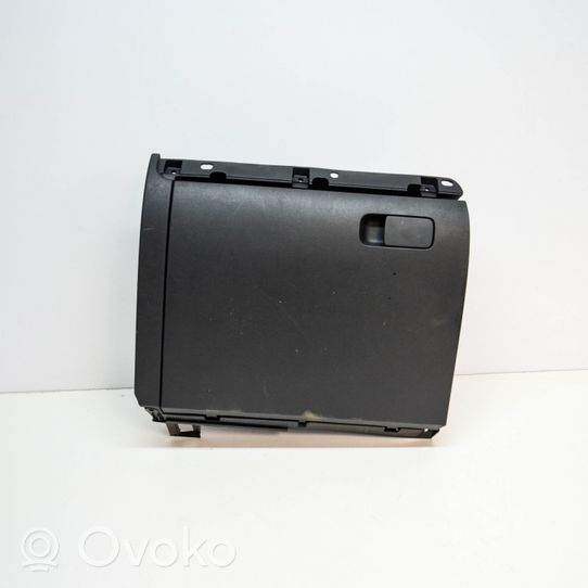 Volkswagen Jetta VI Glove box 5C8857097G