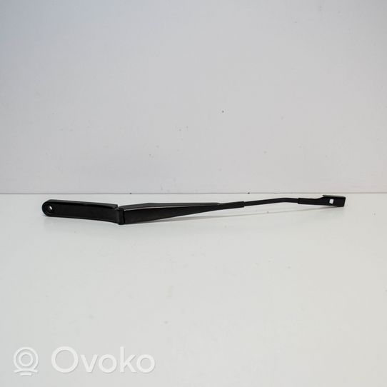 Volkswagen Jetta VI Priekinio stiklo valytuvas 5C8955410