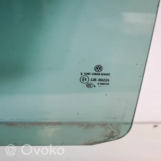 Volkswagen Polo aizmugurējo durvju stikls E943R004524