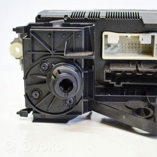 Volkswagen Tiguan Interior fan control switch 5M2820045A