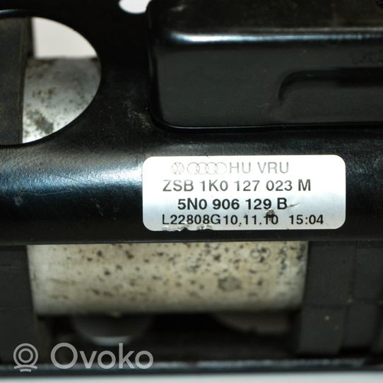 Volkswagen Golf VI Pompa ad alta pressione dell’impianto di iniezione 1K0127023M