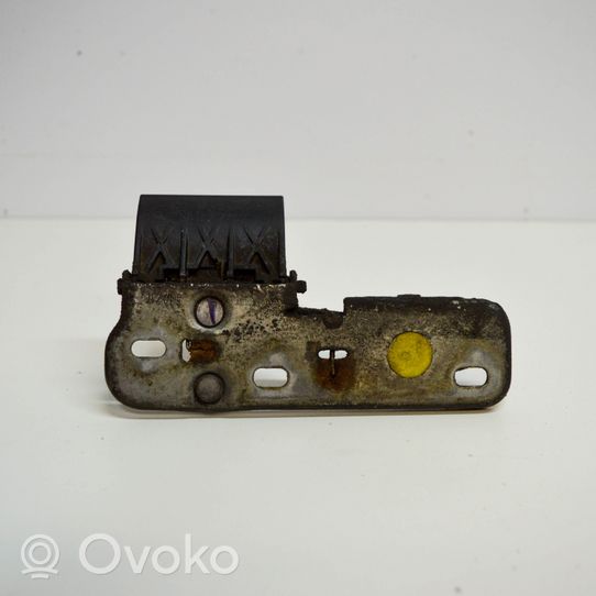 Volkswagen PASSAT B7 Anello/gancio chiusura/serratura del vano motore/cofano 3AA823480