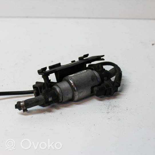 Volkswagen Touran II Pompe d'injection de carburant à haute pression DP42TM8860