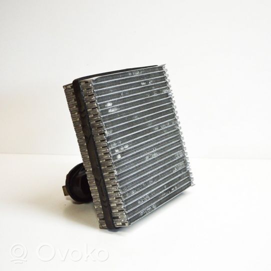 Volkswagen PASSAT B7 A/C cooling radiator (condenser) 1K28201031K0820679