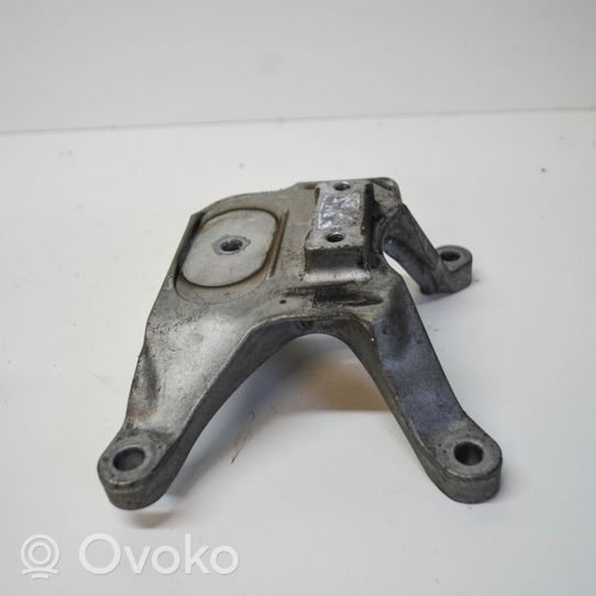 Audi A4 S4 B9 Gearbox mounting bracket 8W0399118C