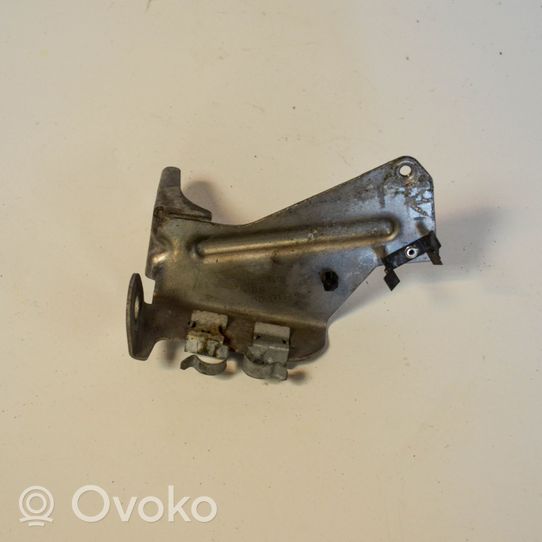 Volkswagen Polo Kita variklio skyriaus detalė 6Q0131649A