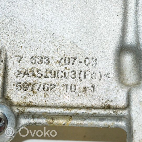 BMW X5 F15 Generaattorin/laturin kiinnike 7633707
