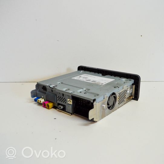 Audi A4 S4 B9 Moduł / Sterownik GPS 8W0035664E