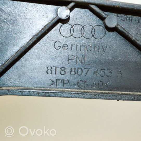 Audi A5 Sportback 8TA Puskurin kannattimen kulmakannake 8T8807453A