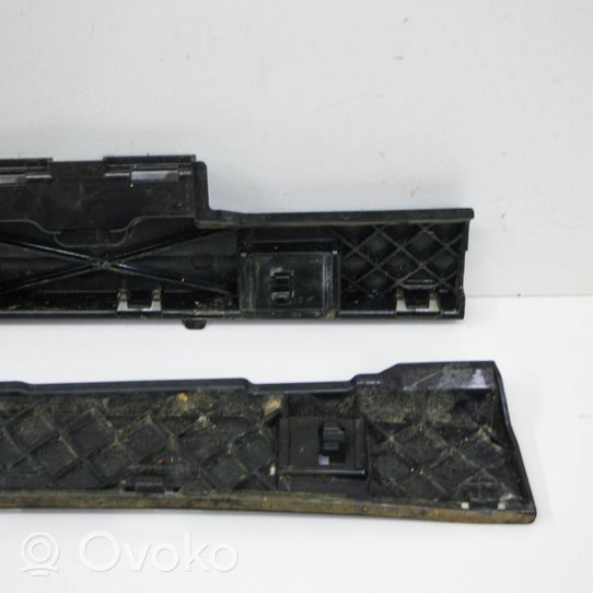 BMW 4 F32 F33 Listello di supporto del sottoporta 7285787