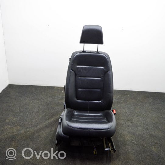 Volkswagen Touareg II Asiento delantero del pasajero 