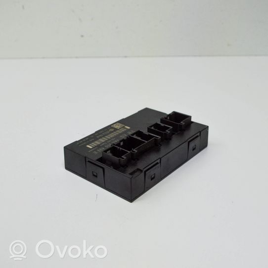 Volkswagen PASSAT B7 Central body control module 3AA959433E