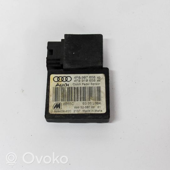 Audi A6 S6 C6 4F Muut laitteet 4F0907658