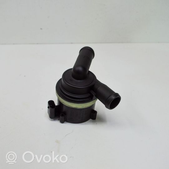 Audi A4 S4 B8 8K Pompe à eau de liquide de refroidissement 03L965561A