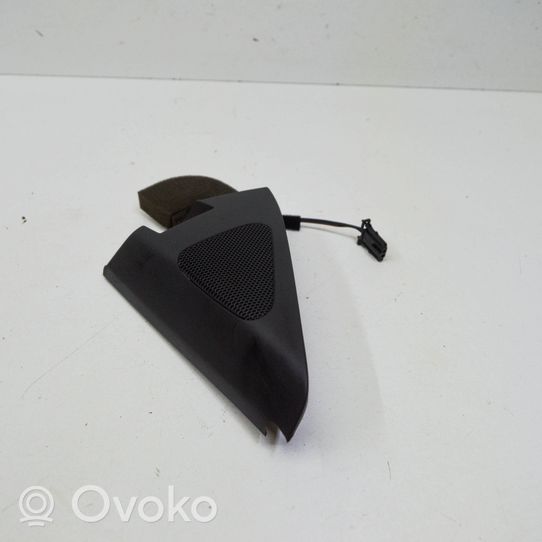 Volkswagen Tiguan Maskownica centralnego głośnika deski rozdzielczej 5N0837974C