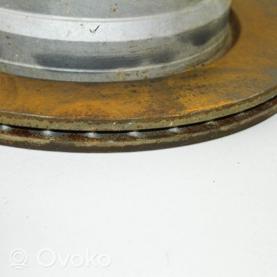 BMW 4 F32 F33 Aizmugurējais bremžu disks 6864900