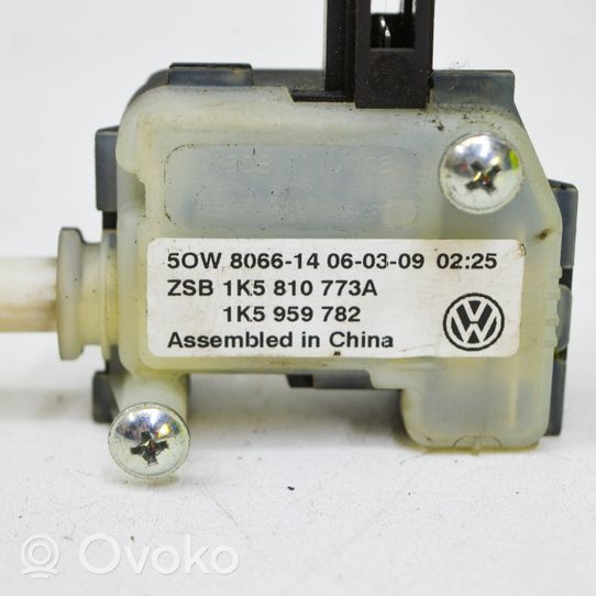 Volkswagen Jetta VI Serratura del tappo del serbatoio del carburante 1K5810773A