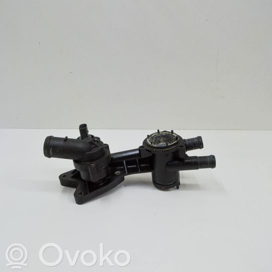 03C121026AC Audi A3 S3 8P Boîtier de thermostat, 10.00 € OVOKO