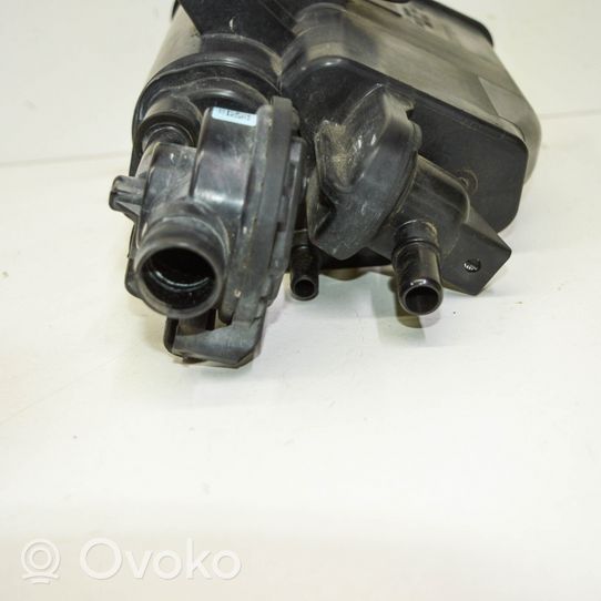 BMW 3 F30 F35 F31 Serbatoio a carbone attivo per il recupero vapori carburante 7244151