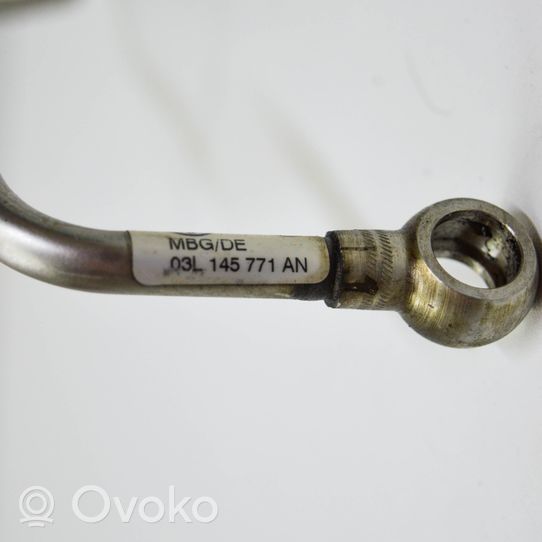 Volkswagen Tiguan Manguera/tubo de aceite del turbocompresor turbo 03L145771AN