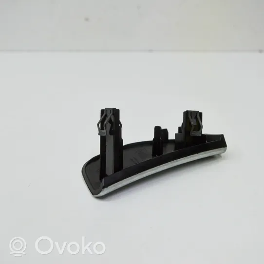 Skoda Octavia Mk2 (1Z) Rivestimento del vano portaoggetti del cruscotto 1Z1858415