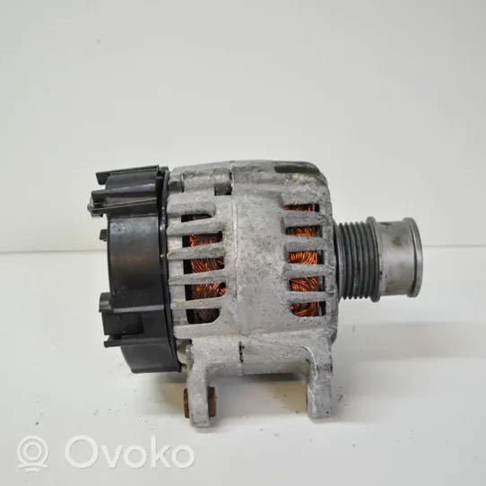 Volkswagen Jetta VII Generatore/alternatore 04E903024F