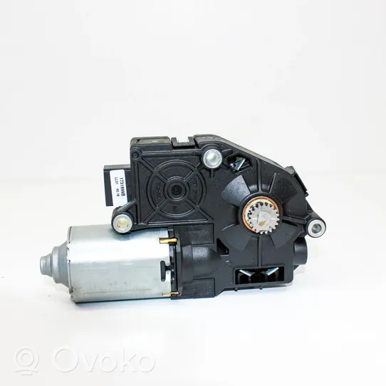 BMW 5 G30 G31 Motore/attuatore 7316535