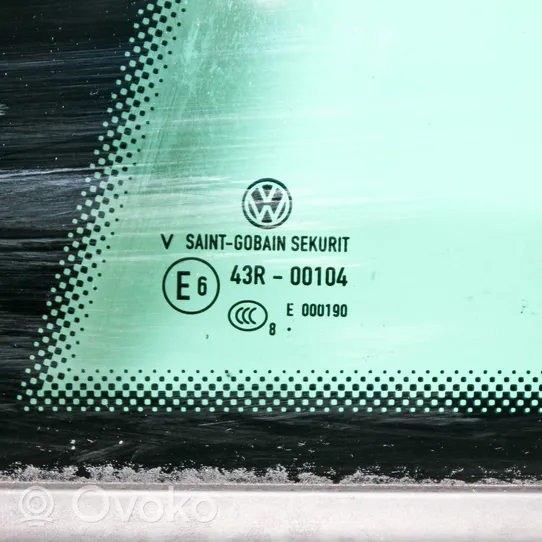 Volkswagen Scirocco Galinis šoninis kėbulo stiklas 1K8845041N