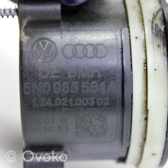 Volkswagen Caddy Elektriskais cirkulācijas sūknītis 5N0965561A