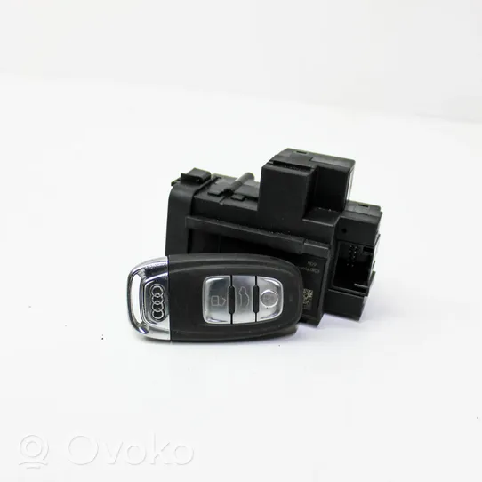 Audi Q5 SQ5 Stacyjka 8K0909131D