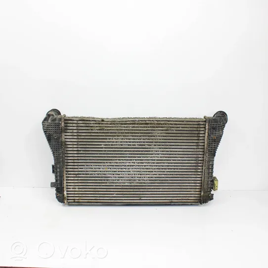 Volkswagen Caddy Chłodnica powietrza doładowującego / Intercooler 1K0145803BM