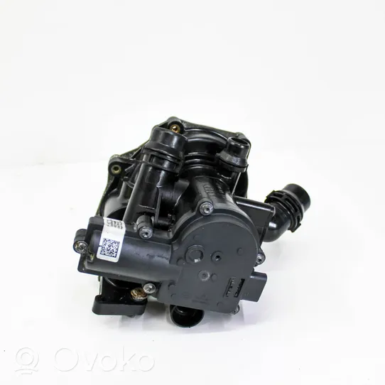 Audi Q5 SQ5 Pompe de circulation d'eau 06L121111P