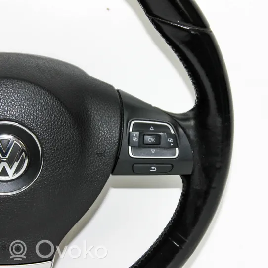 Volkswagen Tiguan Steering wheel 5K0959542