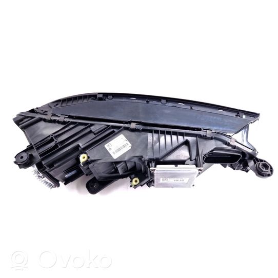 Volkswagen Touareg III Faro delantero/faro principal 761941082D